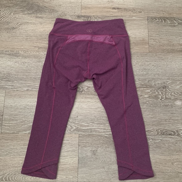 Calia by Carrie Underwood capri leggings - Picture 2 of 3